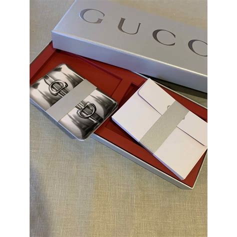 gucci ホリデーギフト|Gucci .